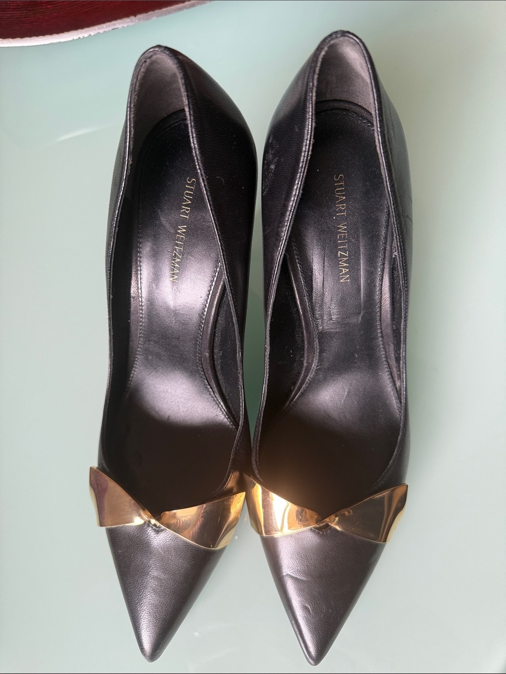 Stuart Weitzman Black Leather High Hills with Gold Twist Size 8.5